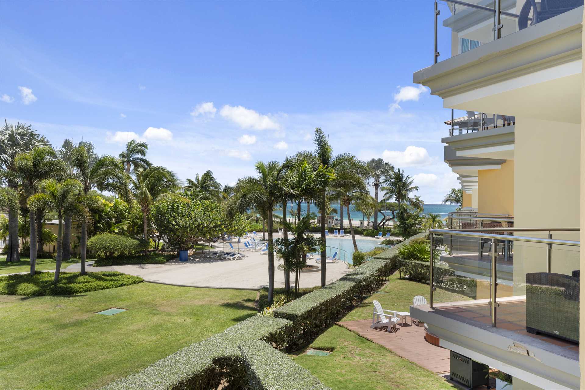 Superior View Studio condo - E225-1