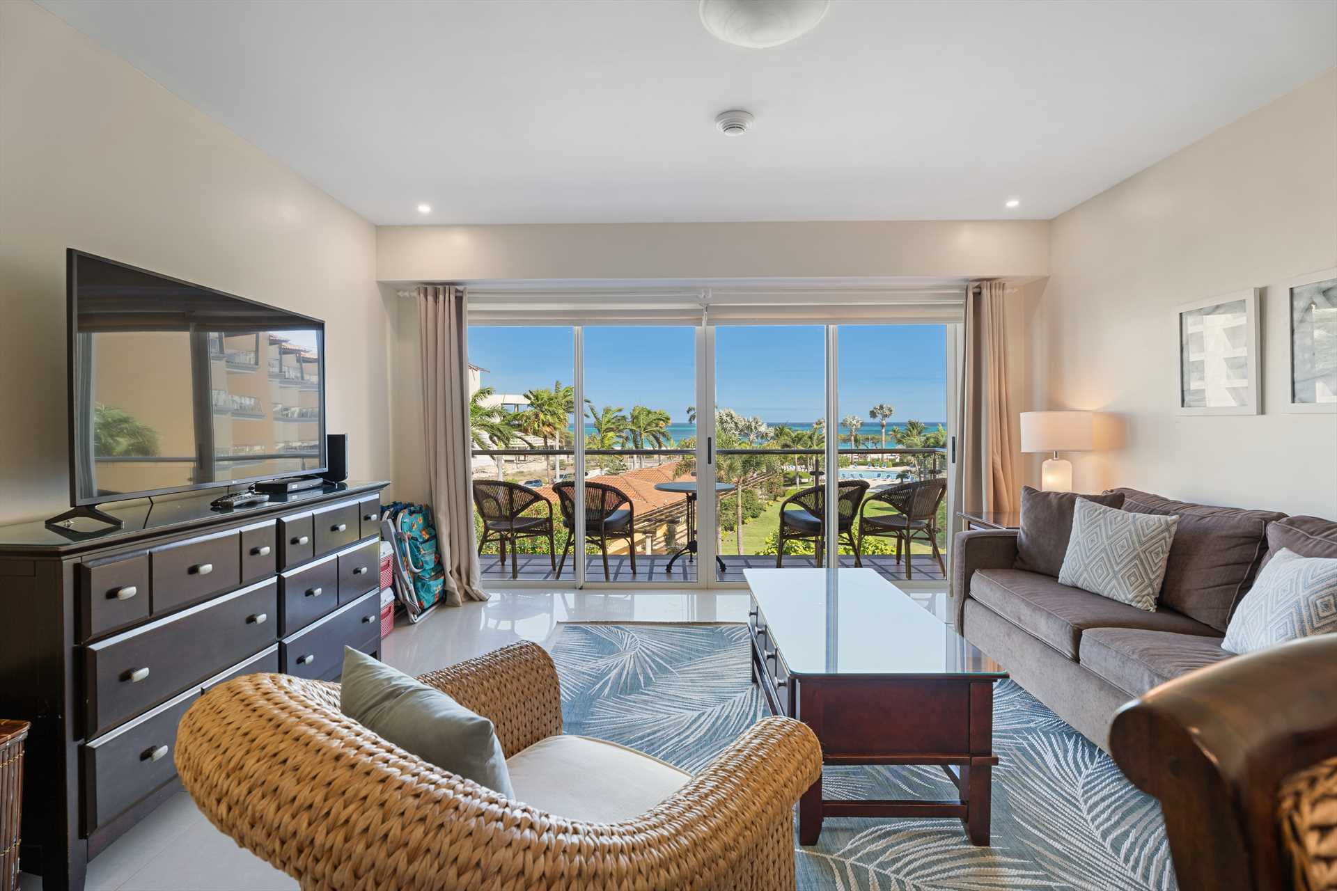 Emerald View One-bedroom condo - P314
