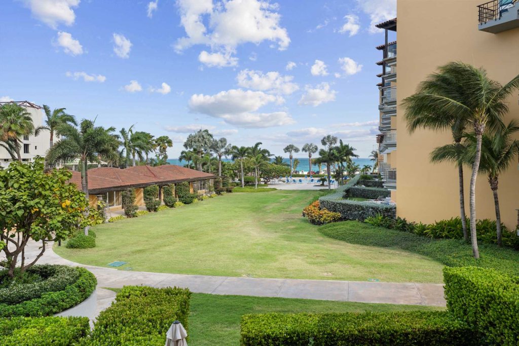 Ocean Comfort Two-bedroom condo - P216