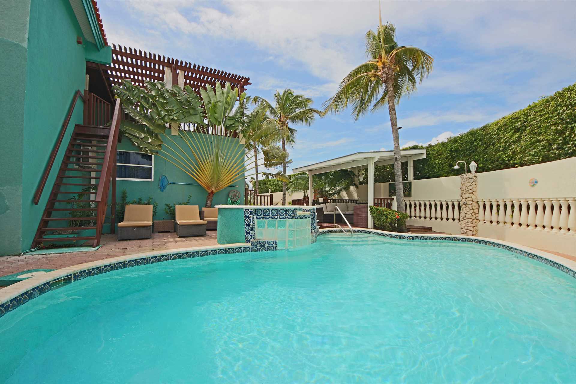 Palm Beach Fortress Five-bedroom villa - PB98B-5