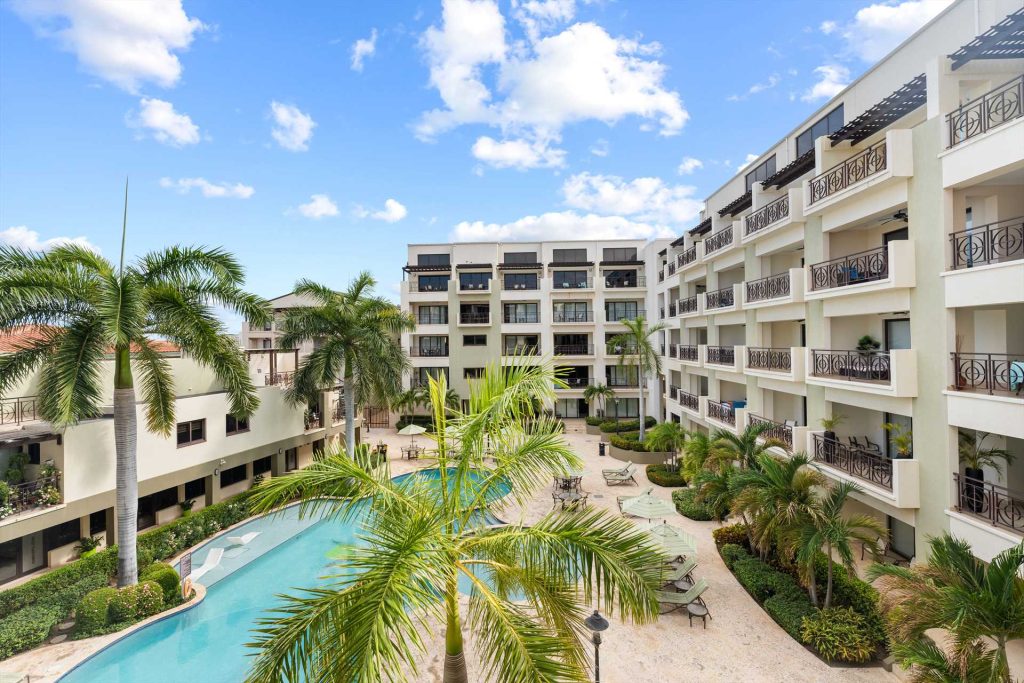 Fan Palm One-bedroom condo - PC312