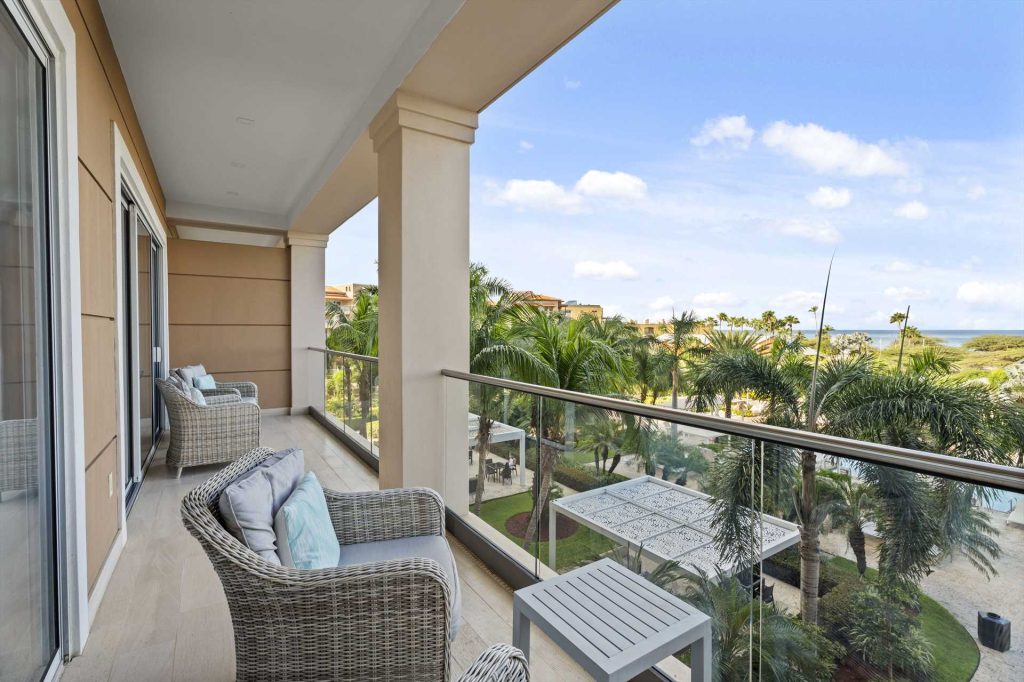 Alluring Beach View Two-bedroom condo - LV304