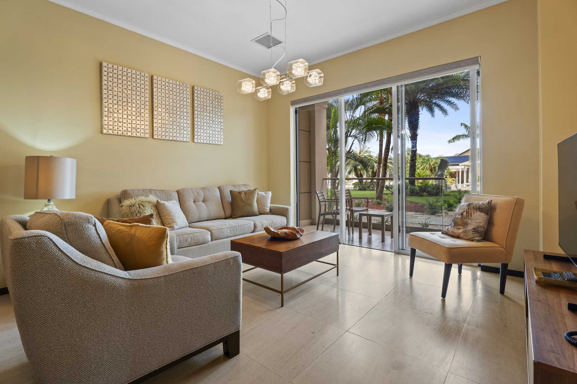 Tropical Garden Two-bedroom condo - LV105