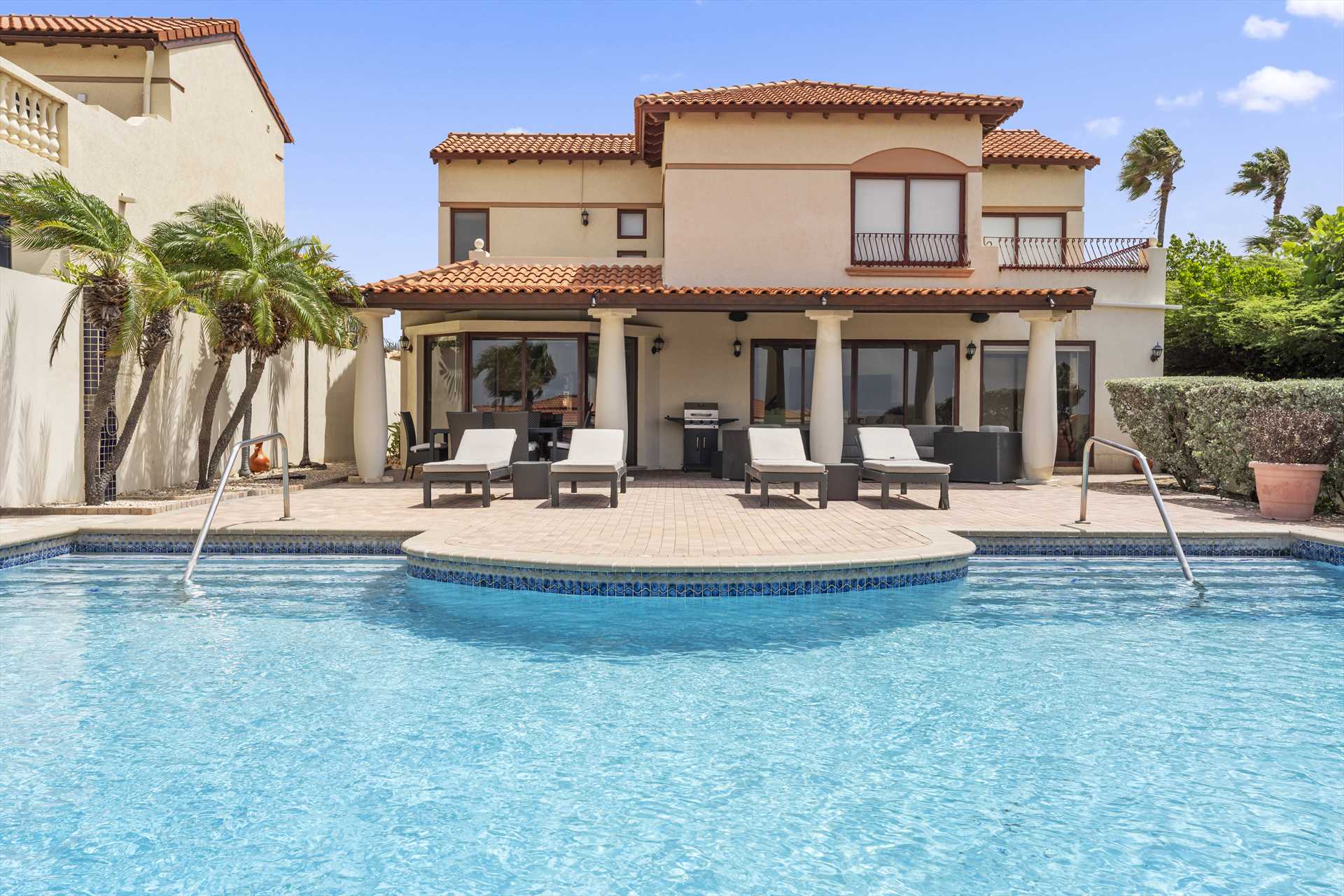 Golf Deluxe View Three-bedroom villa - CB01