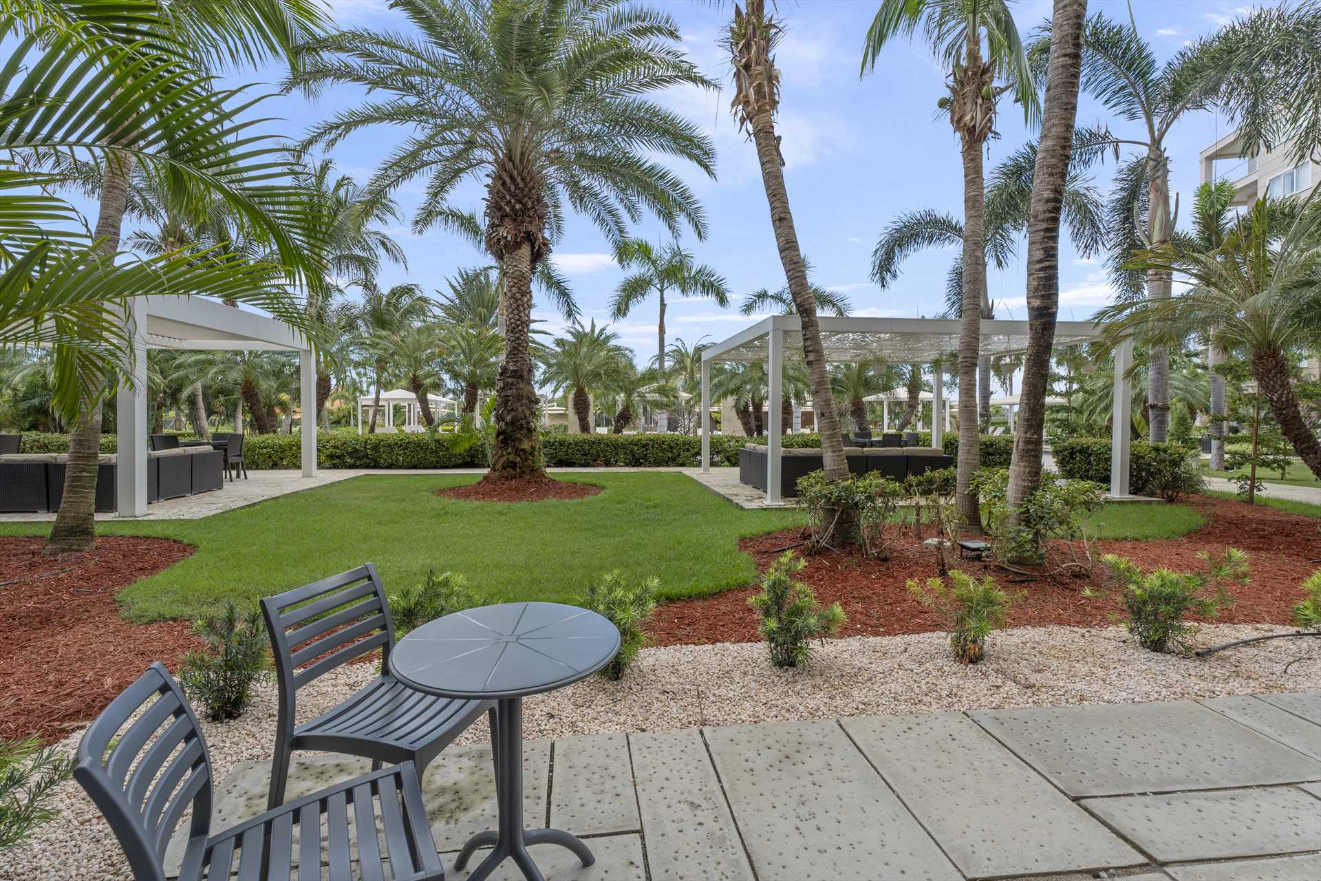Garden Breeze One-bedroom condo - LV101