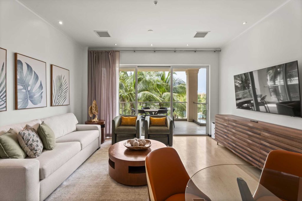 Palm by the Sea Two-bedroom condo - LV207