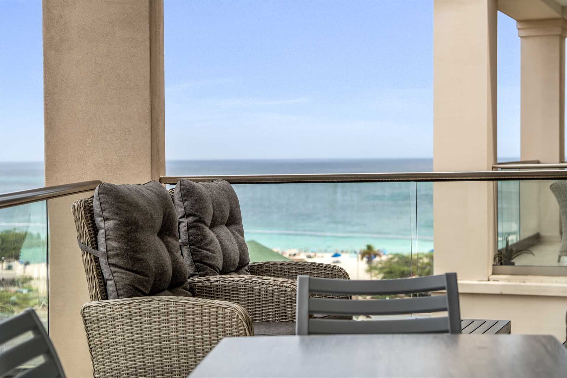 Sundown Bliss View Two-bedroom condo - LV606